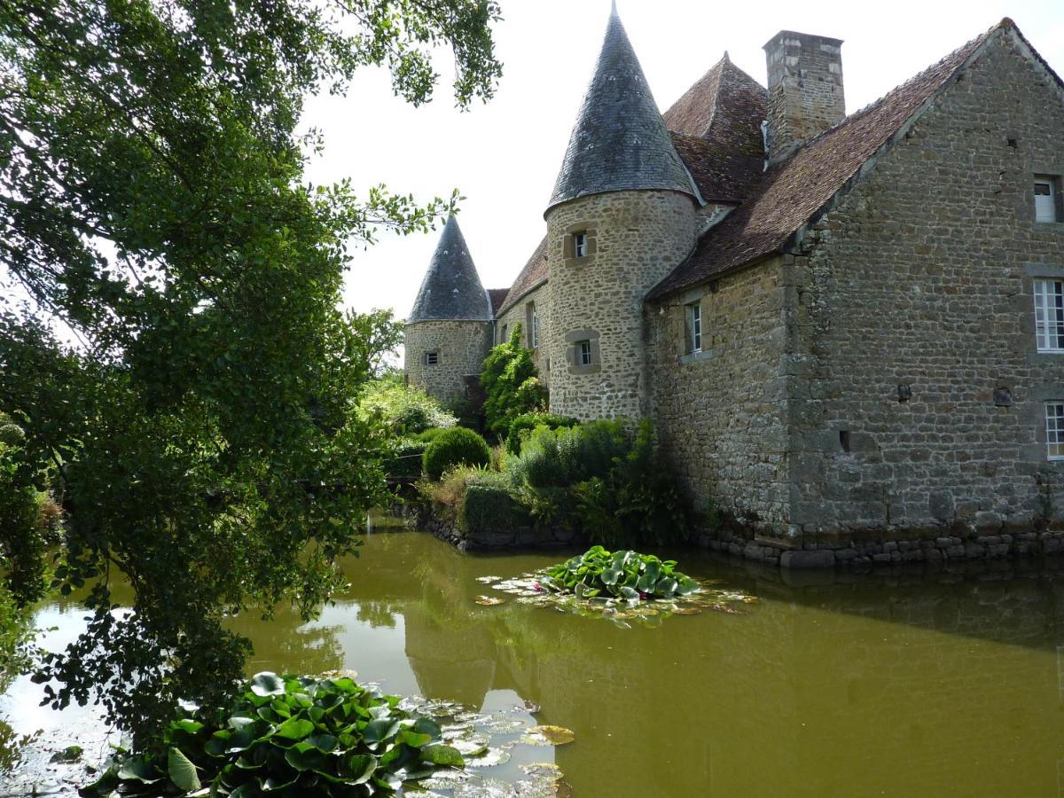 Bed and Breakfast Domaine De L'Etre Saint-Pierre-du-Regard Zewnętrze zdjęcie